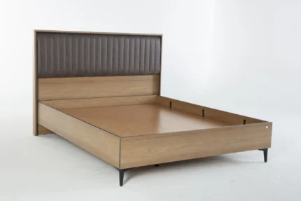 Vista Bedstead - 180, Walnut